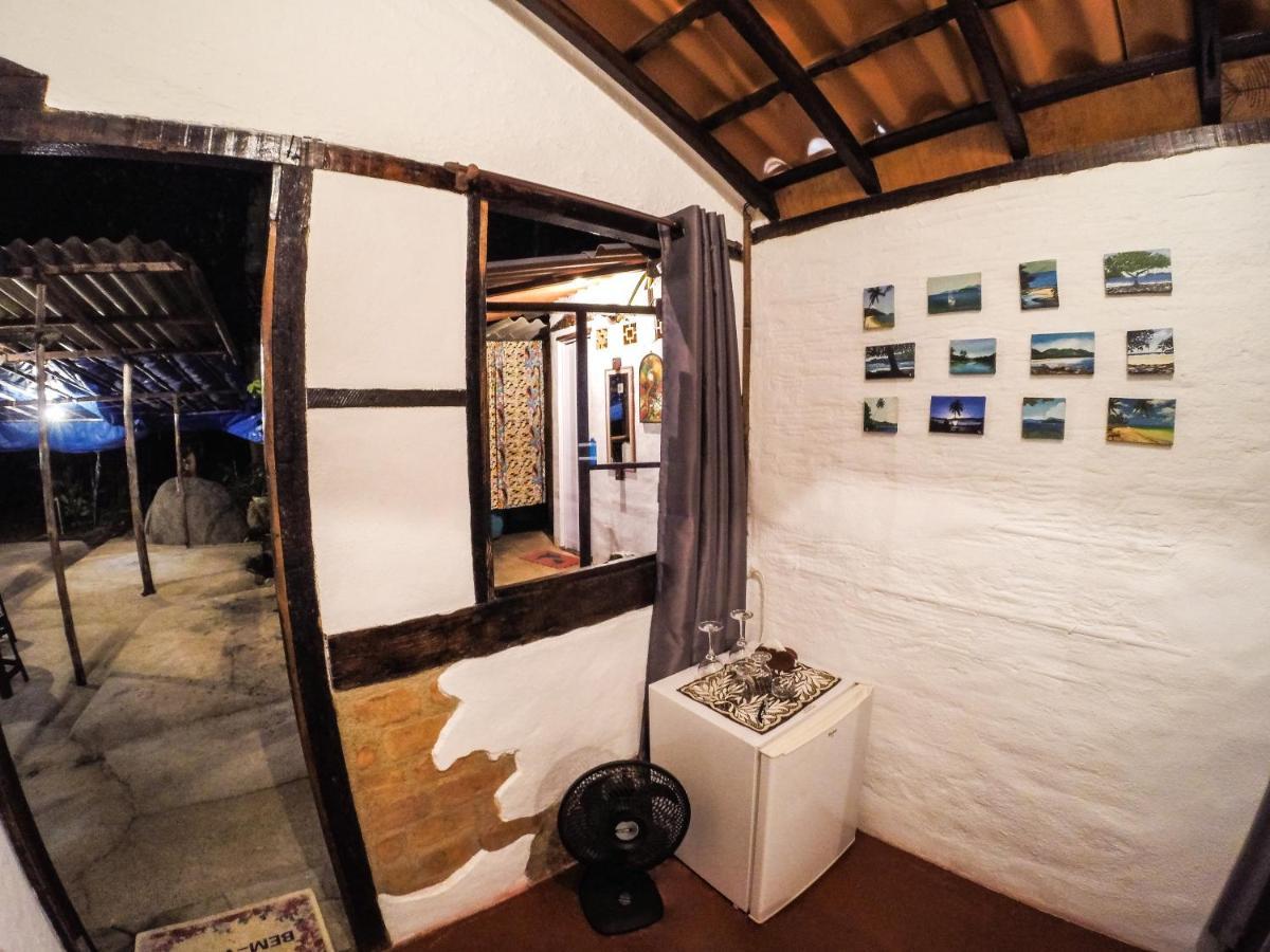 Ready Camp E Suites Da Cachoeira Vila do Abraao ภายนอก รูปภาพ