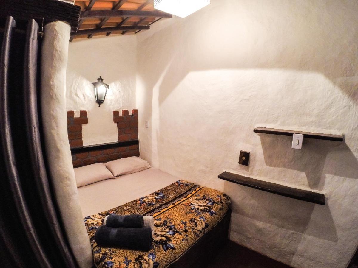 Ready Camp E Suites Da Cachoeira Vila do Abraao ภายนอก รูปภาพ