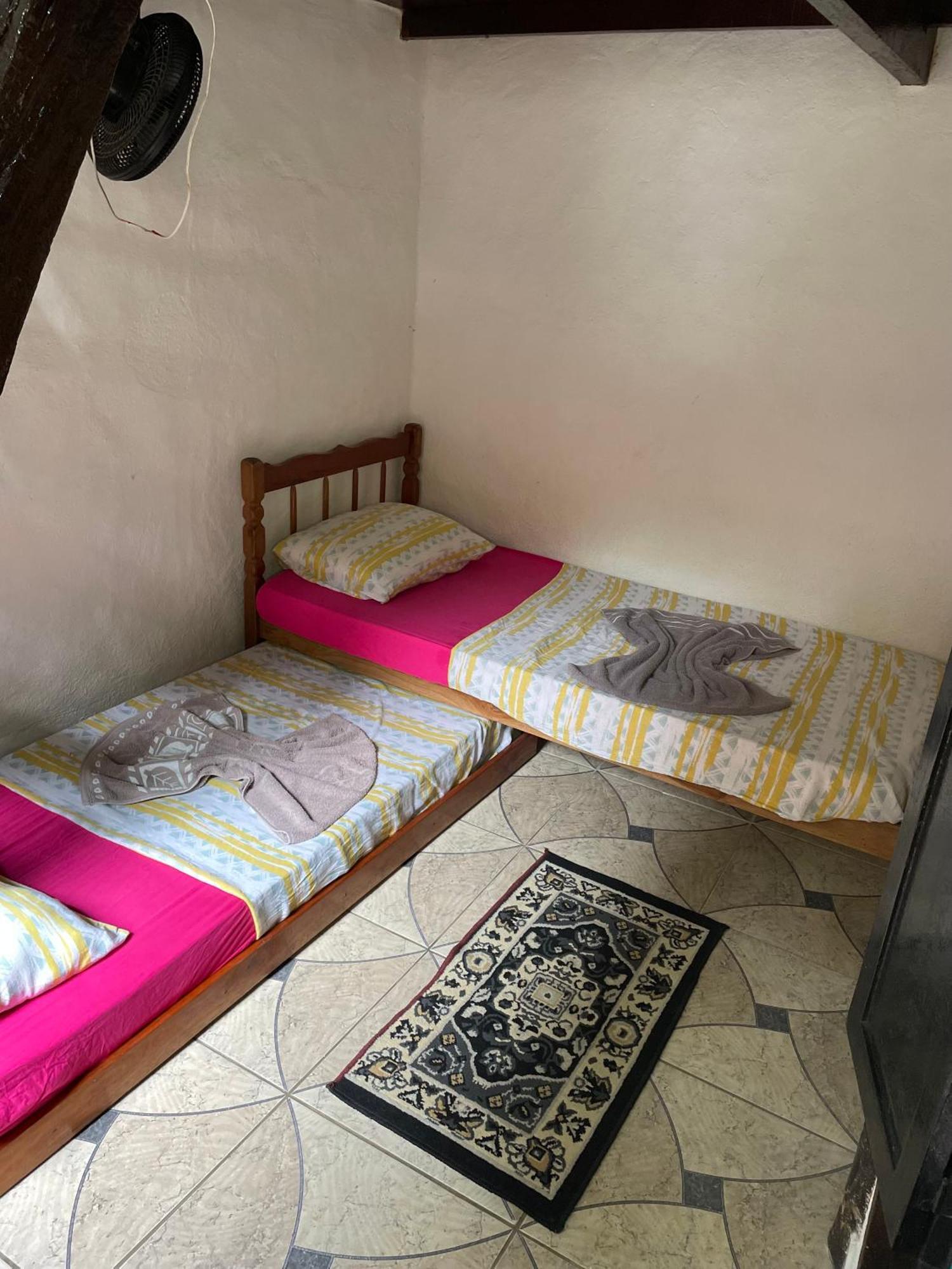 Ready Camp E Suites Da Cachoeira Vila do Abraao ภายนอก รูปภาพ